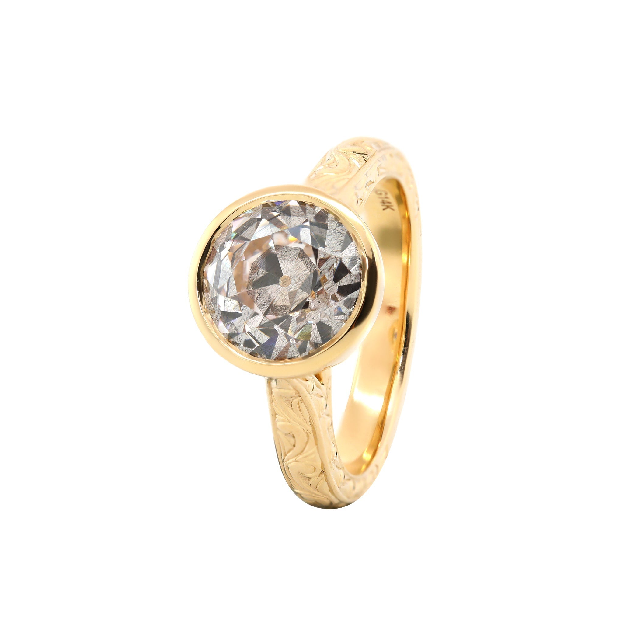 Lab-grown diamond ring, round, 3.19 carats, bezel setting, hand-engraved design, antique European cut.