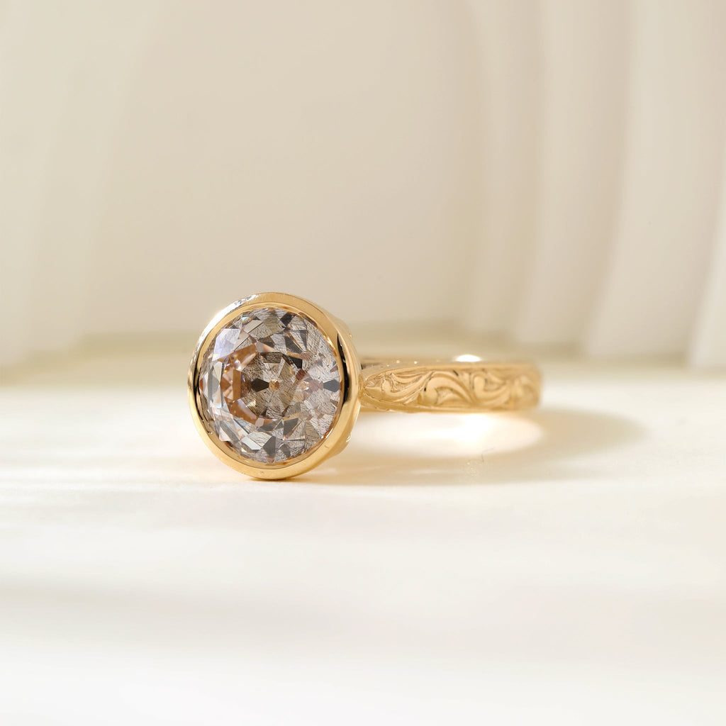 Lab-grown diamond ring, round, 3.19 carats, bezel setting, hand-engraved design, antique European cut.
