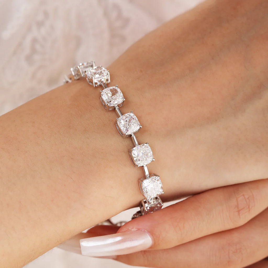 14k 24 ct tw Cushion Lab Diamond 4 Claw Prong Bakset Station Bracelet